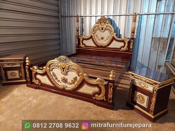 Tempat Tidur Mewah Elegan Fancy King