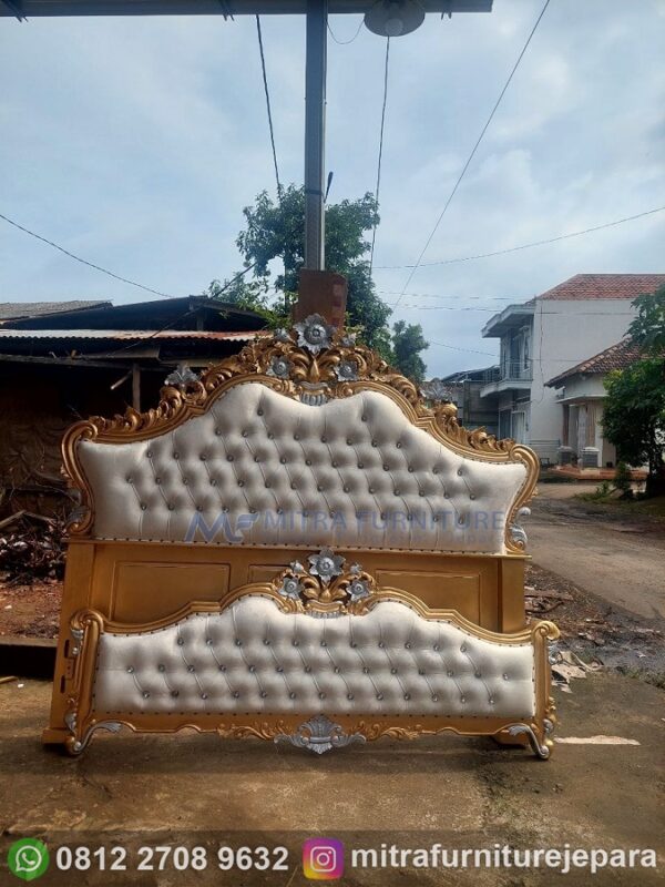 Tempat Tidur Mewah Jepara Sayen Nagari